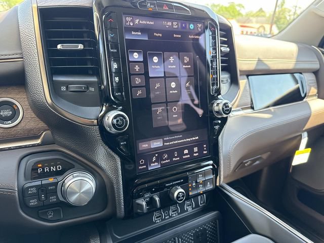 New 2026 RAM 1500 Limited w/ Trailer Tow Group AWD/4WD image 12