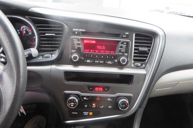 Used 2013 Kia Optima LX image 20