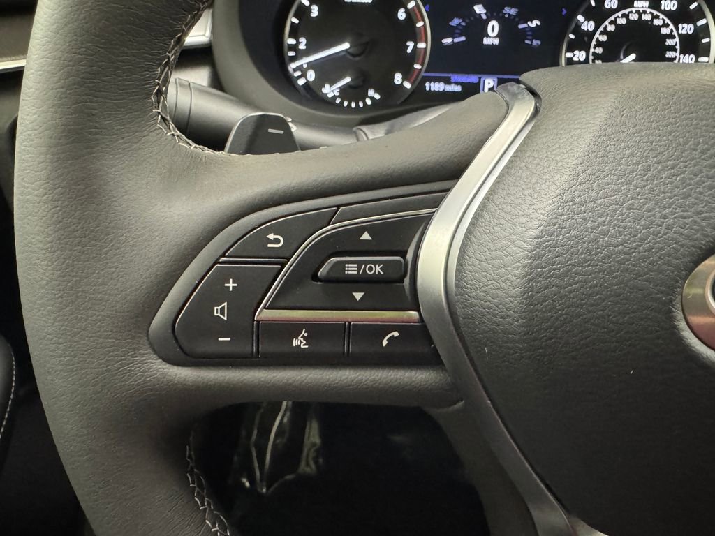 Used 2024 INFINITI QX55 Essential image 23