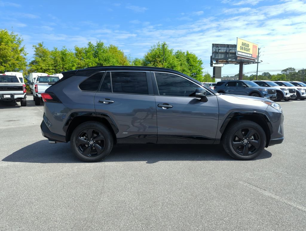 Used 2020 Toyota RAV4 XSE w/ XSE Grade Weather Package AWD/4WD image 8