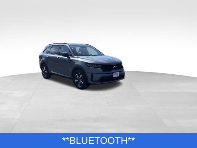 Used 2023 Kia Sorento S image 6