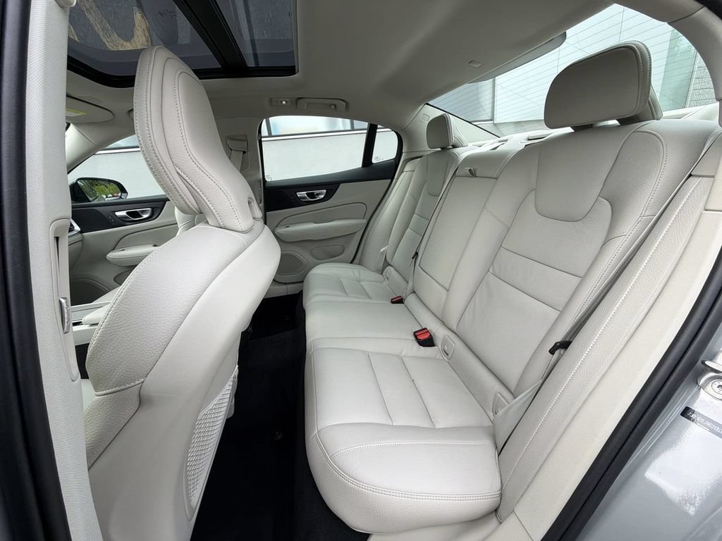 Certified 2024 Volvo S60 B5 Plus w/ Climate Package AWD/4WD image 23