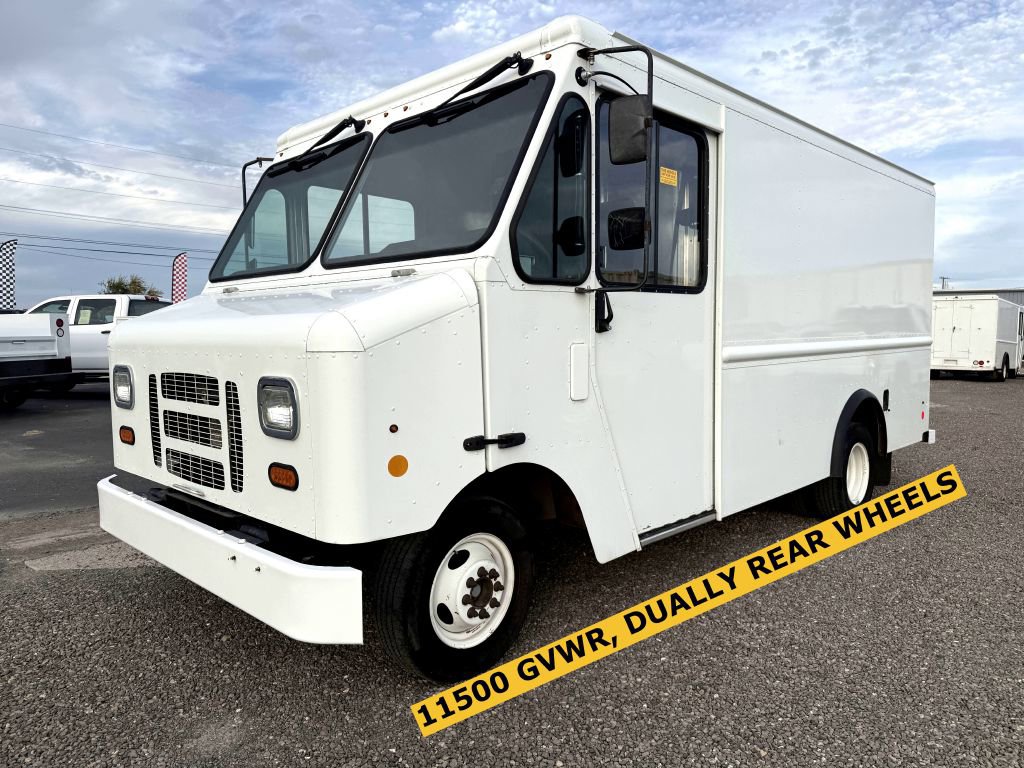 Used 2017 Ford E-350 and Econoline 350 Super Duty w/ A/C Prep Package RWD image 2