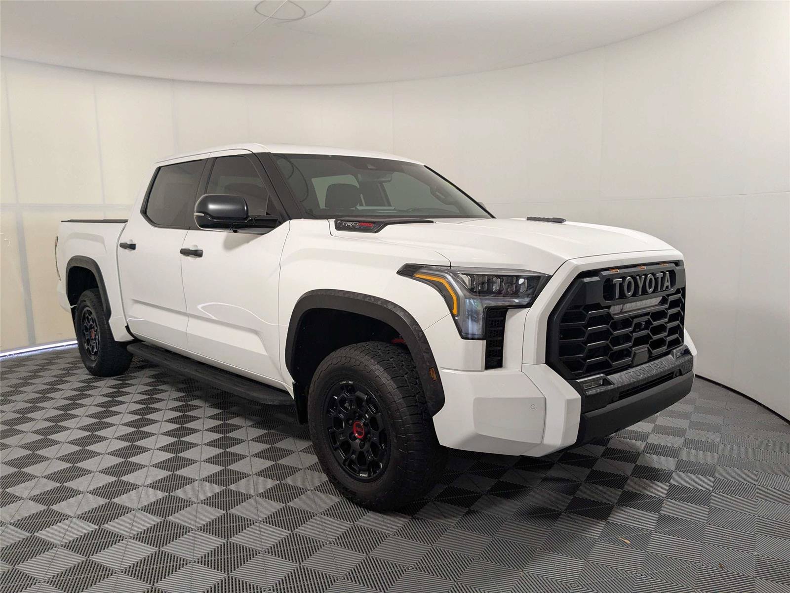 Certified 2025 Toyota Tundra TRD Pro AWD/4WD image 3