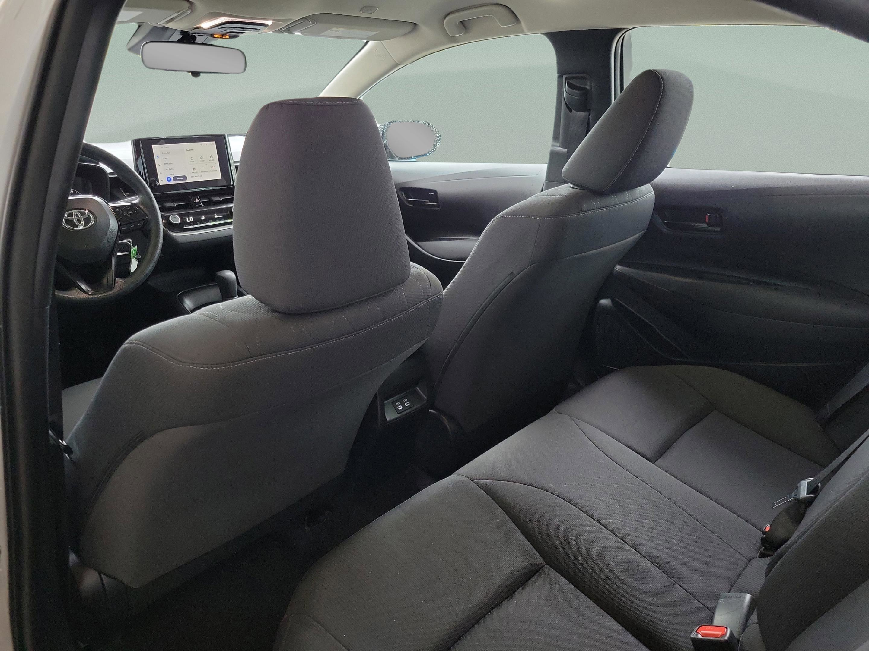 Used 2024 Toyota Corolla LE image 11