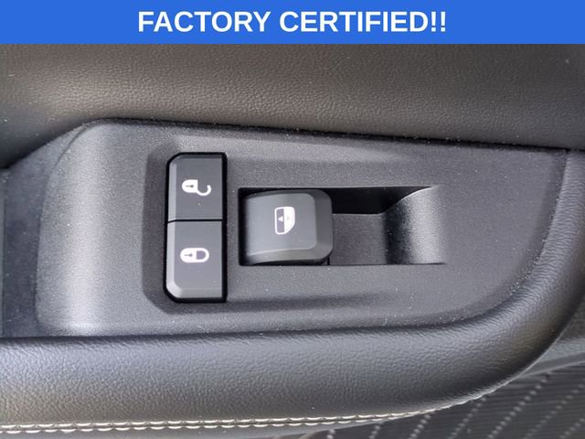 Certified 2024 Jeep Grand Cherokee Altitude image 32