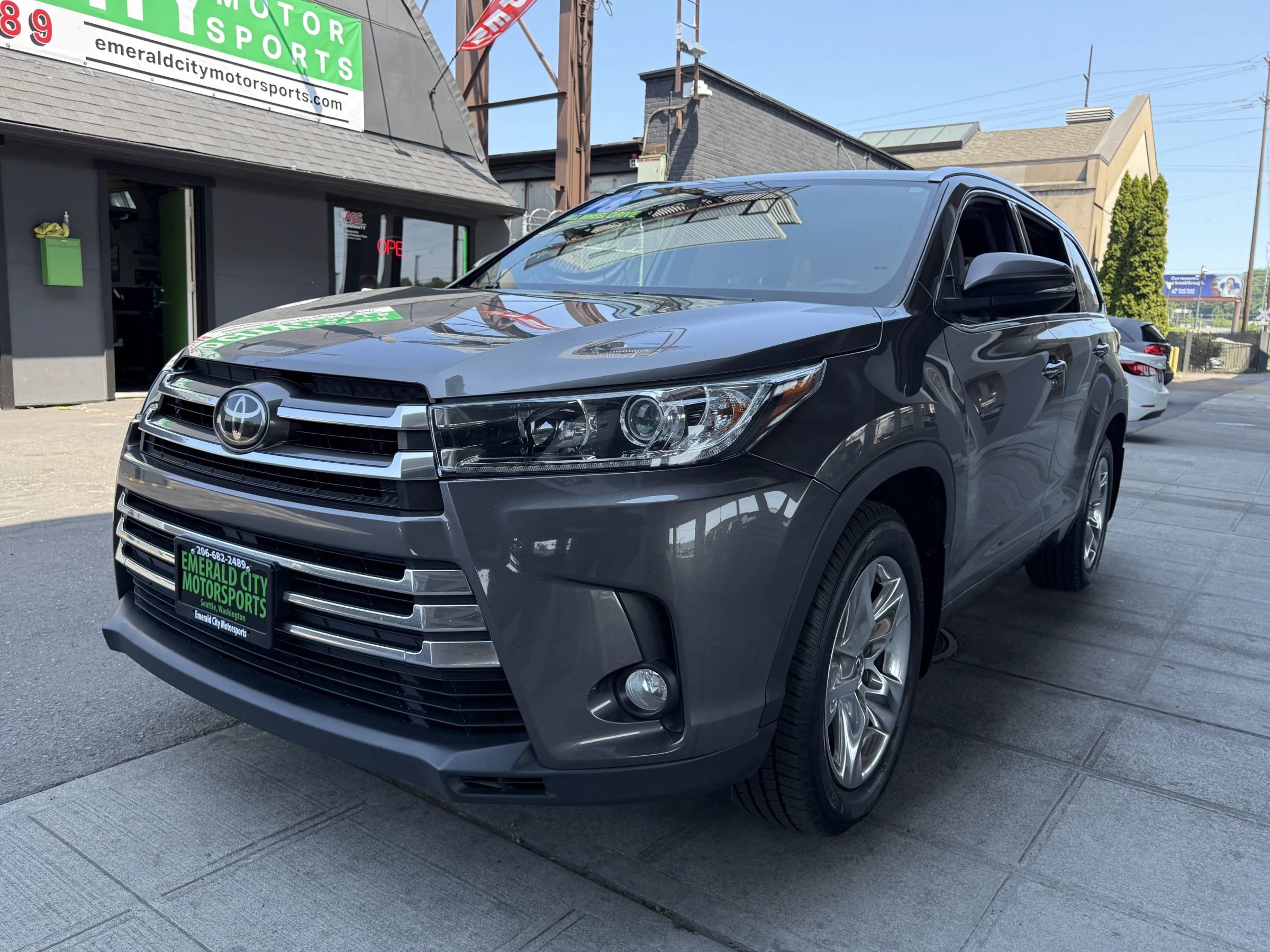 Used 2018 Toyota Highlander Limited
