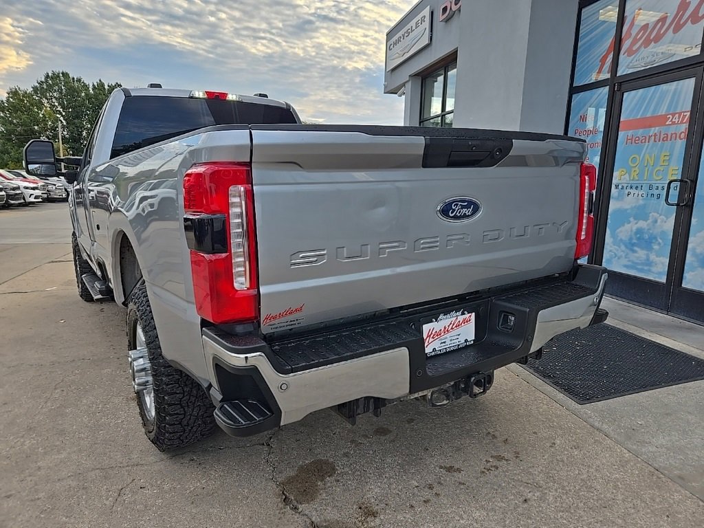 Used 2024 Ford F350 XLT w/ 360-Degree Camera Package image 11