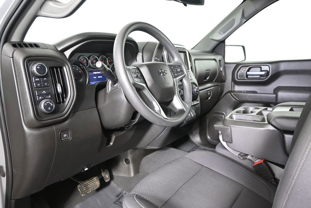 Used 2022 Chevrolet Silverado 1500 Custom Trail Boss w/ Safety Confidence Package AWD/4WD image 22