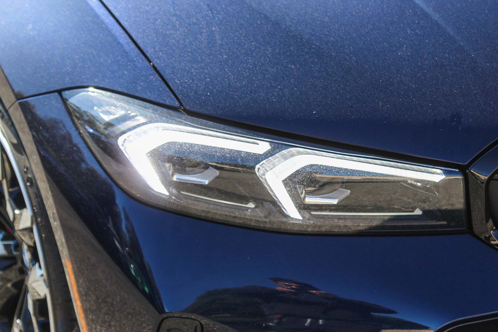 New 2026 BMW 330i Sedan w/ M Sport Package image 8