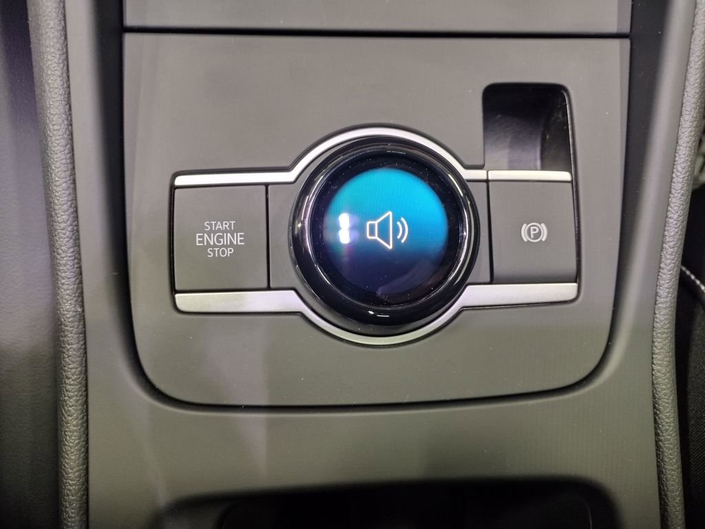 New 2026 Volkswagen Tiguan SE R-Line image 32