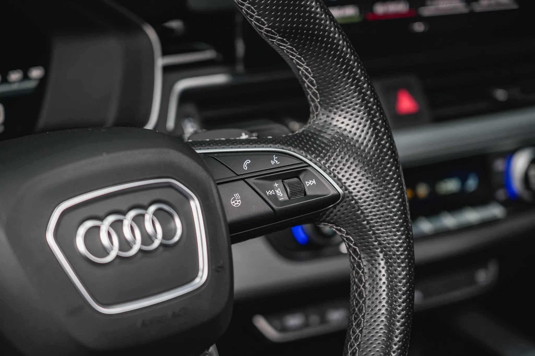 Used 2021 Audi S4 Premium Plus w/ Premium Plus Package AWD/4WD image 40