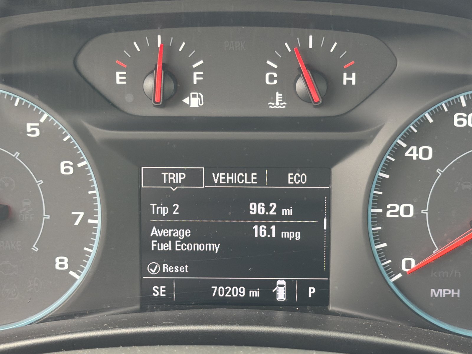 Used 2020 Chevrolet Equinox LS FWD image 26