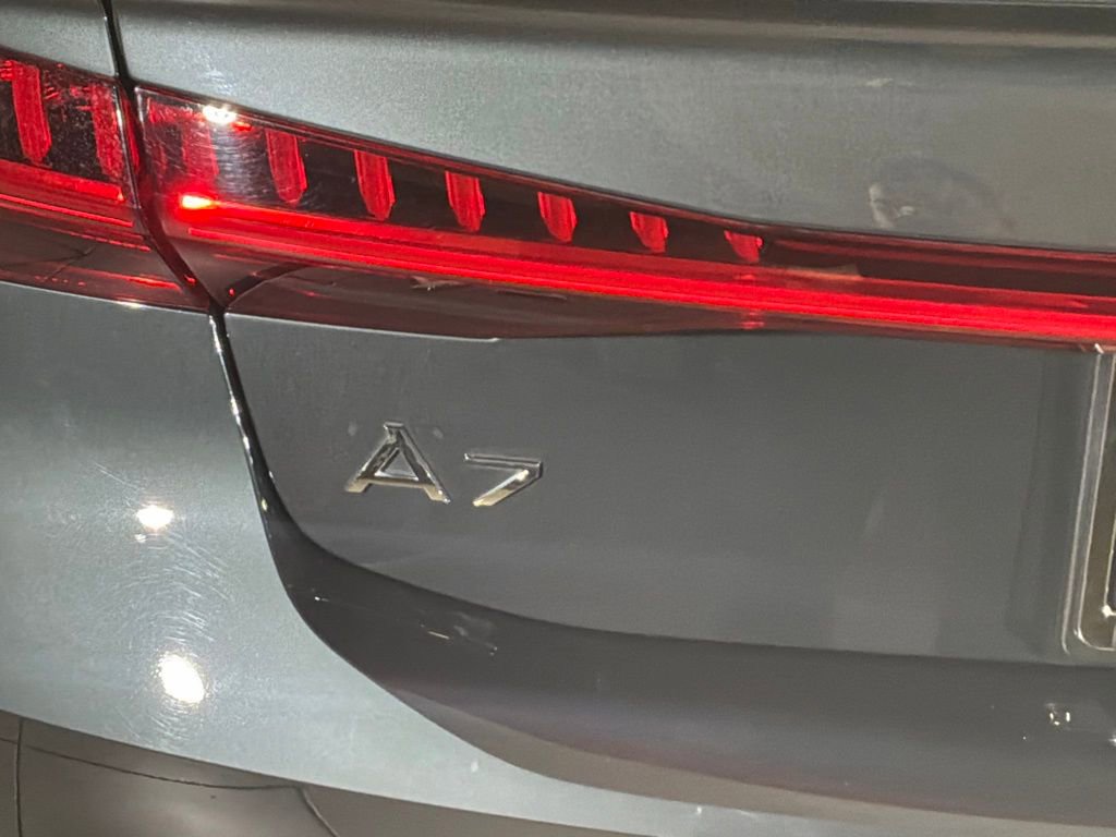 Used 2023 Audi A7 Prestige w/ Luxury Package image 27