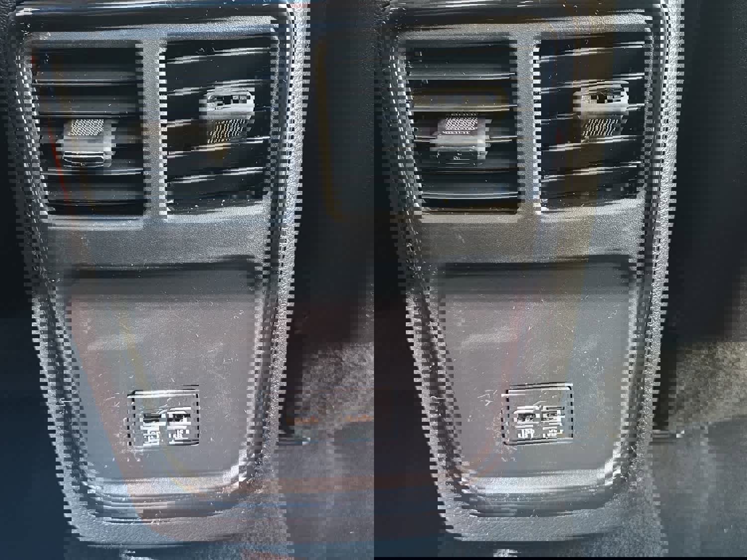 Used 2022 Dodge Charger R/T w/ Blacktop Package image 9