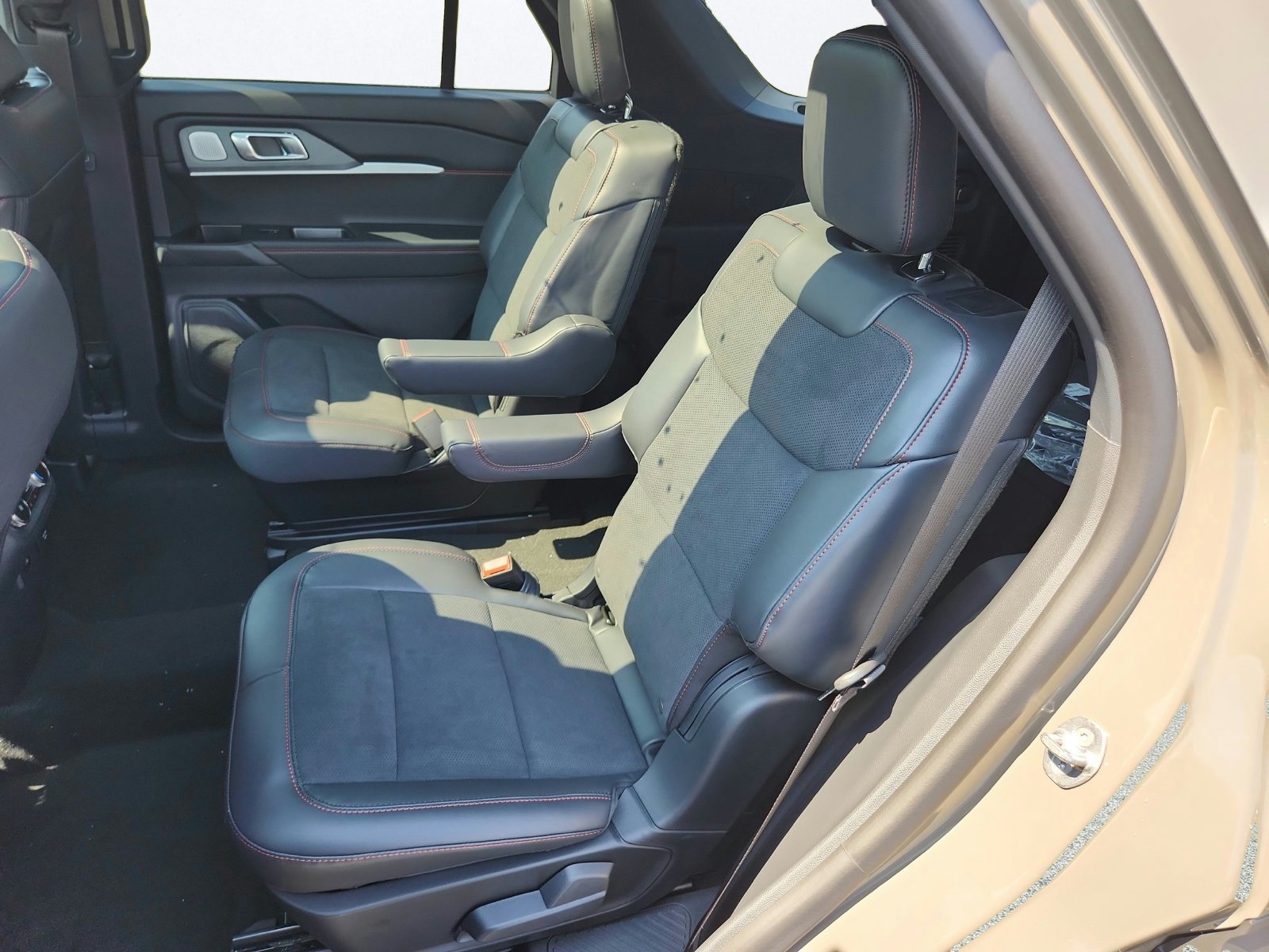New 2026 Ford Explorer ST w/ Sun And Sound Package AWD/4WD image 25