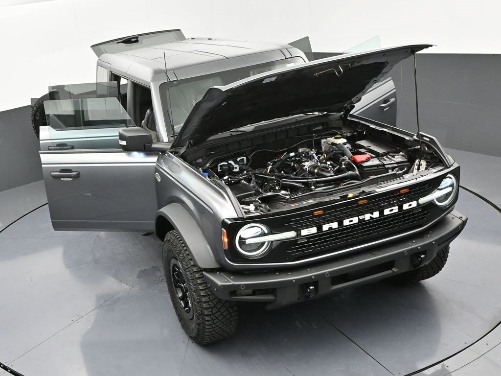 Used 2024 Ford Bronco Wildtrak image 46