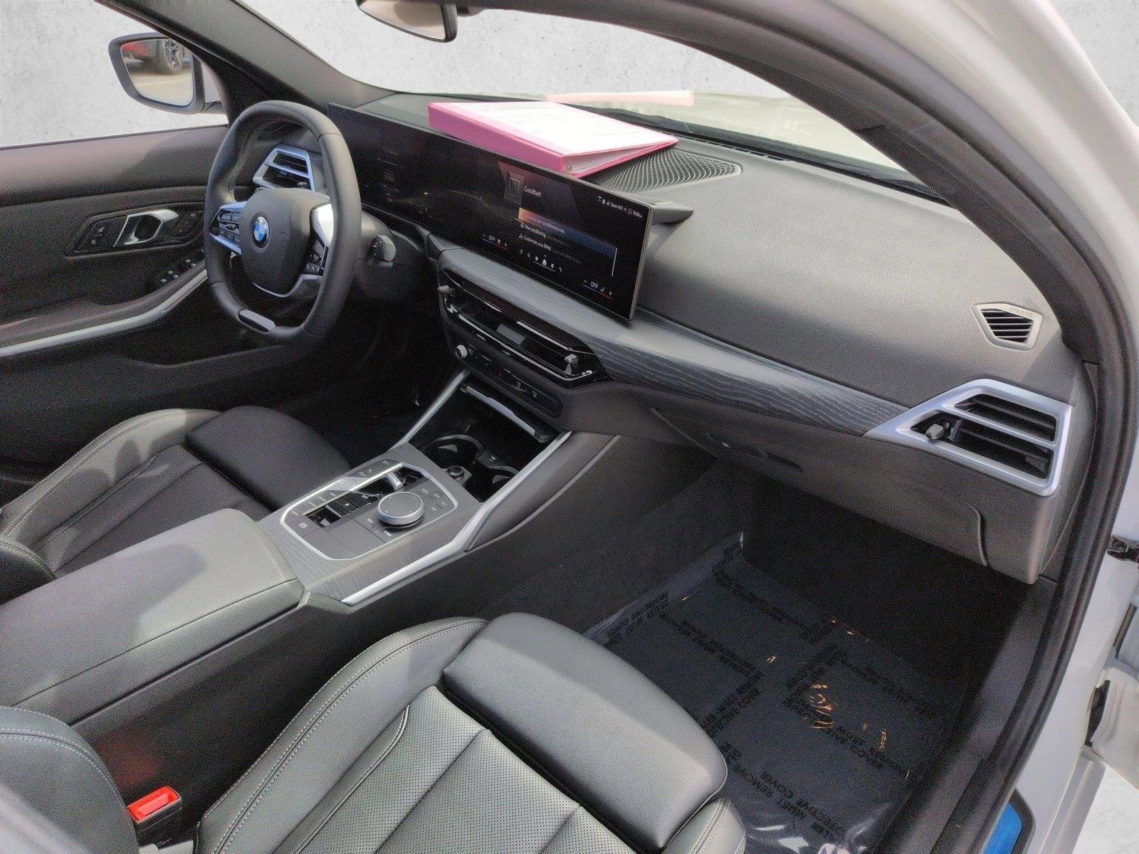 Used 2025 BMW 330i xDrive Sedan w/ M Sport Package AWD/4WD image 23