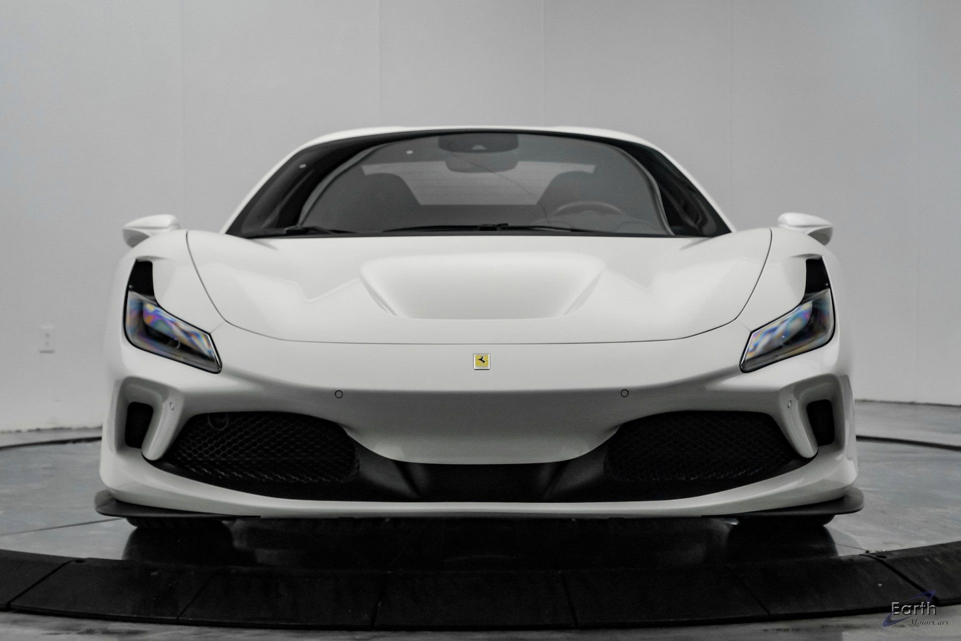 Used 2022 Ferrari F8 Tributo image 50