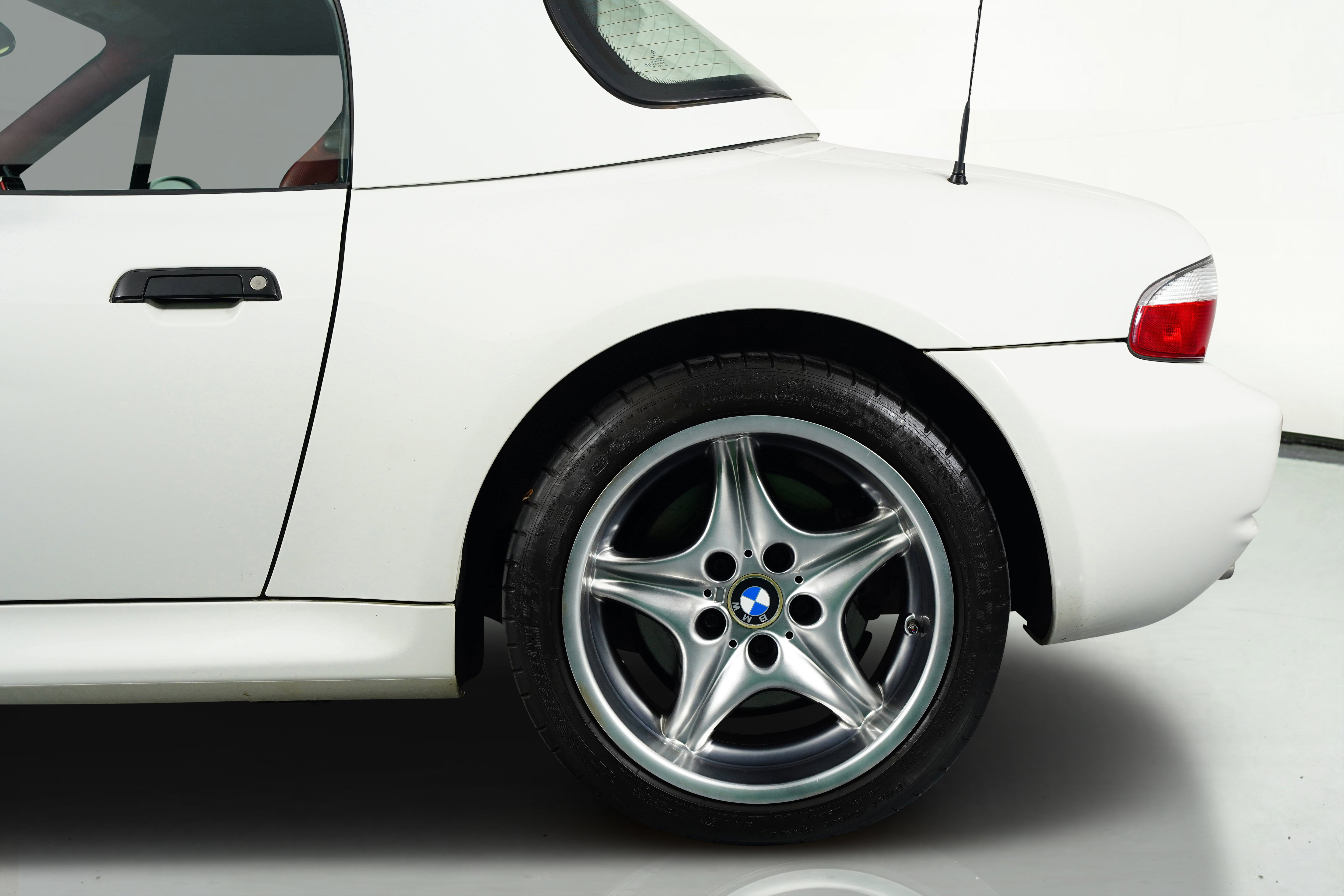 Used 2002 BMW M Roadster image 22