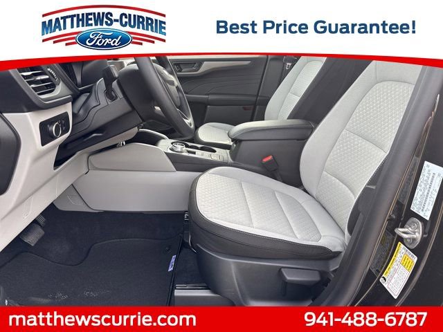 New 2026 Ford Escape Active FWD image 9