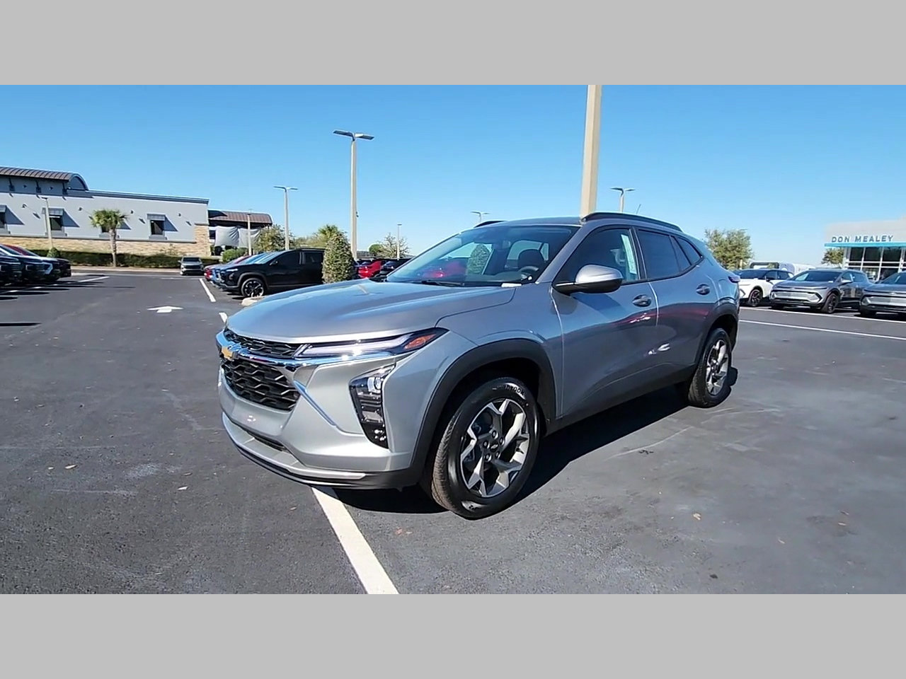 New 2026 Chevrolet Trax LT w/ Driver Confidence Package FWD image 26