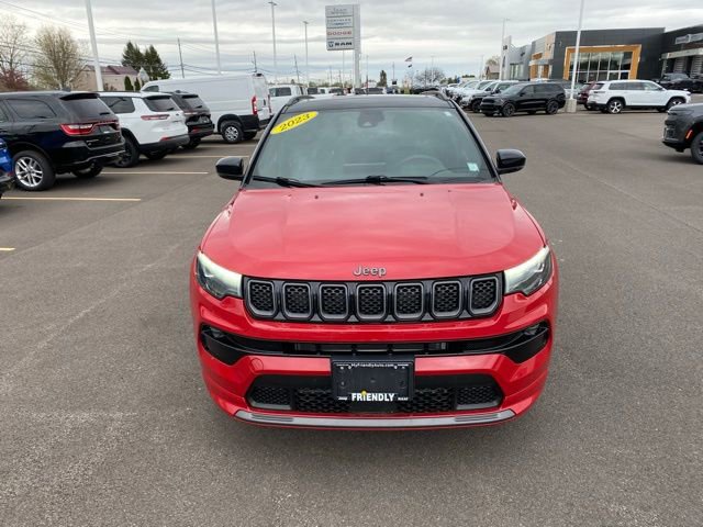 Used 2023 Jeep Compass High Altitude AWD/4WD image 2