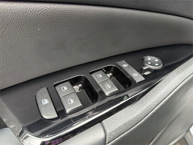 Used 2024 Kia Sportage EX image 13