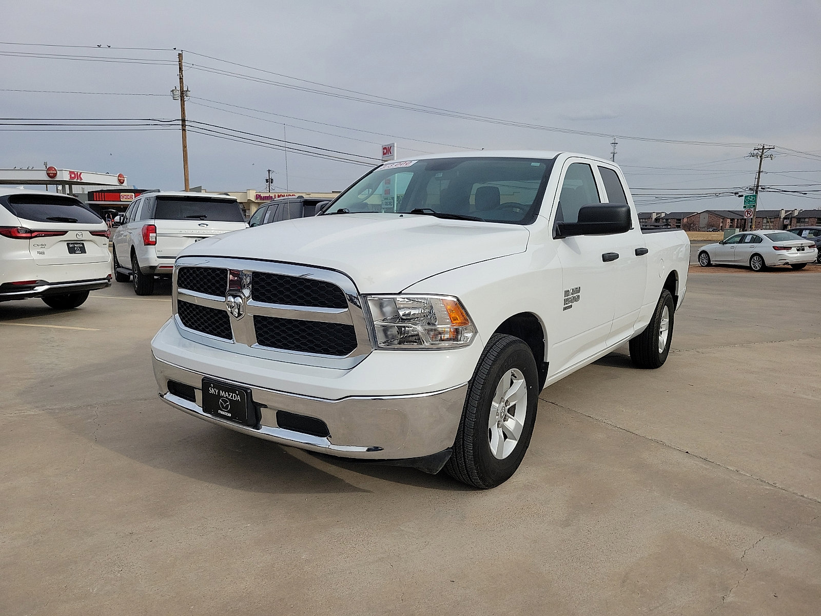 Used 2024 RAM 1500 Classic SLT image 3