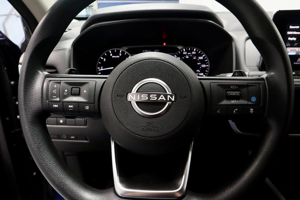 Certified 2024 Nissan Rogue SV image 30