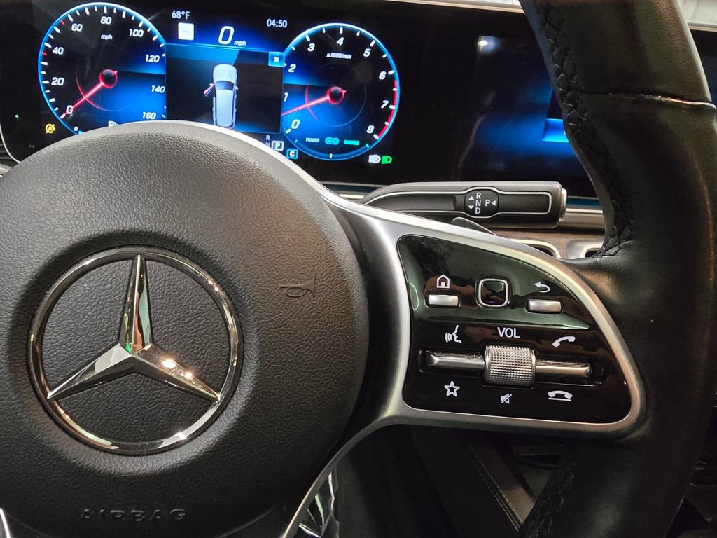 Used 2022 Mercedes-Benz GLS 450 4MATIC image 21