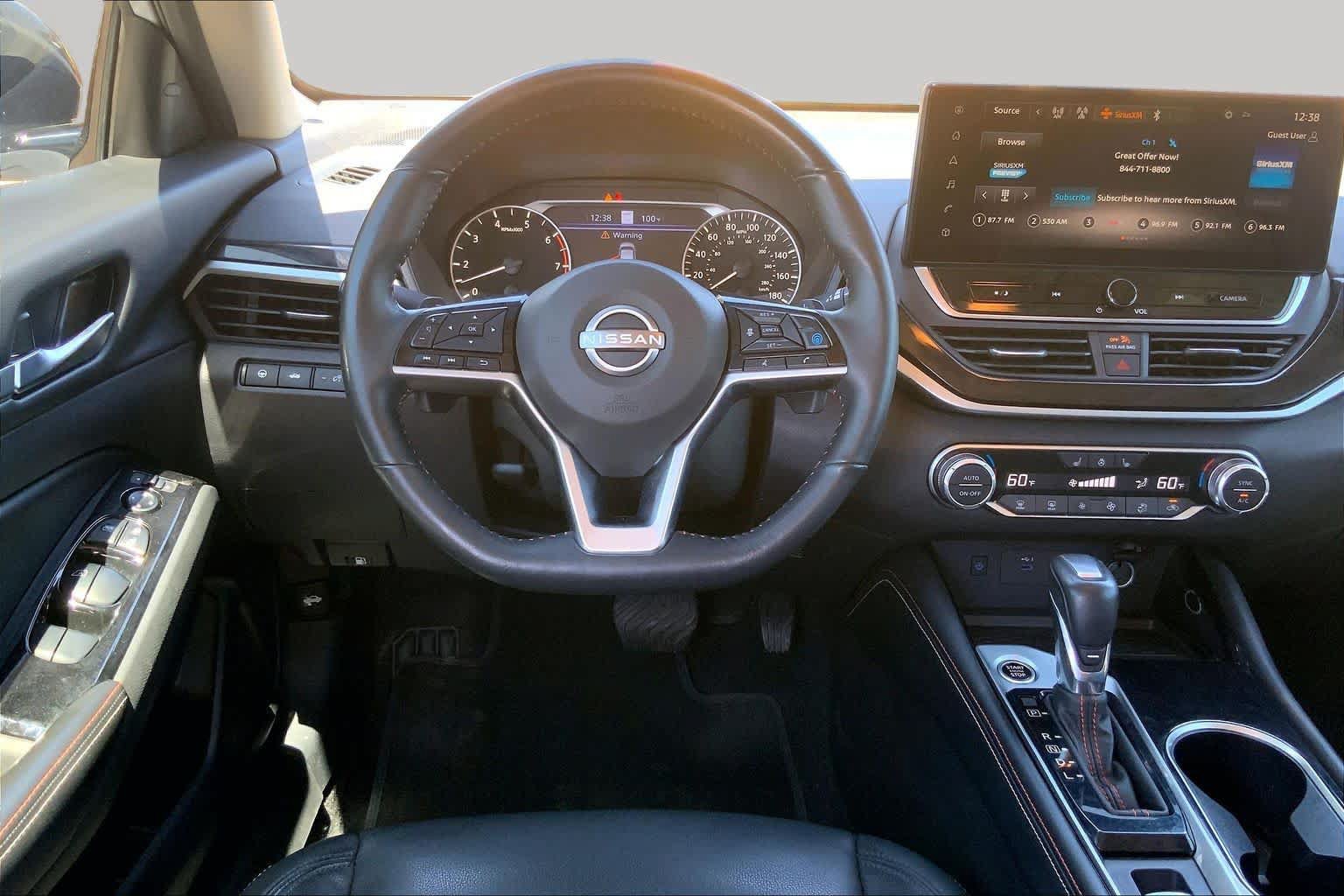 Used 2024 Nissan Altima 2.0 SR FWD image 6