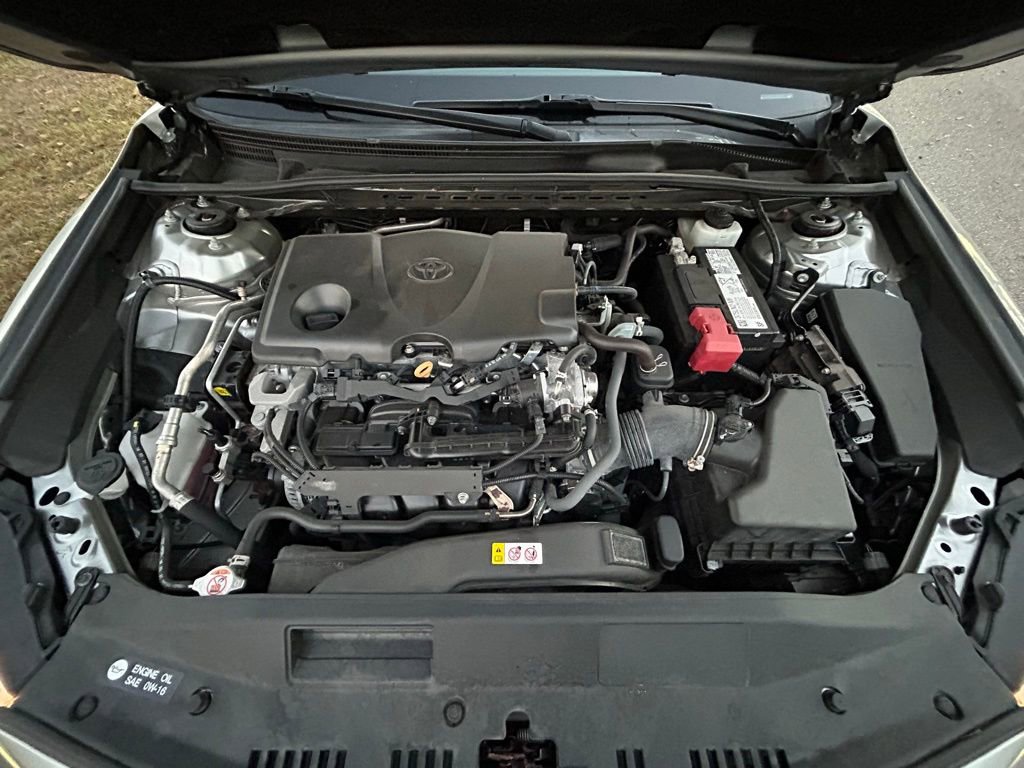 Certified 2022 Toyota Camry SE w/ Carpet Mat Package (TMS) image 11