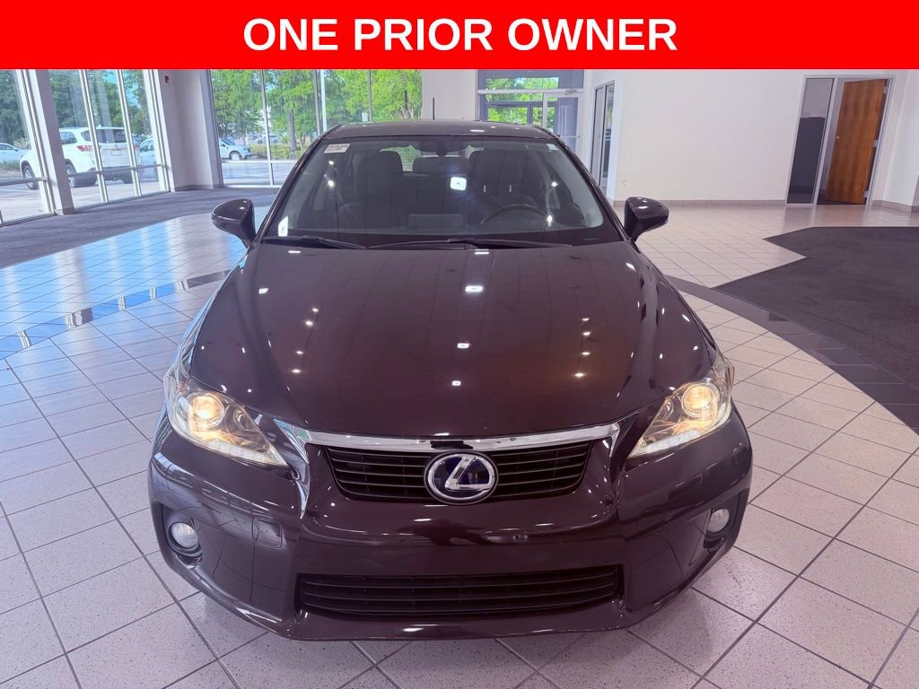 Used 2012 Lexus CT 200h Premium w/ Premium Audio Pkg FWD image 2