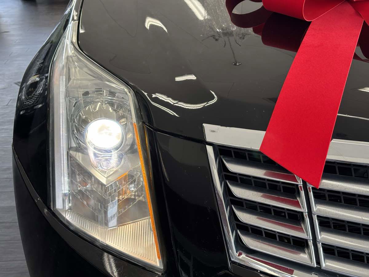 Used 2015 Cadillac SRX Premium w/ LPO, Protection Package FWD image 6