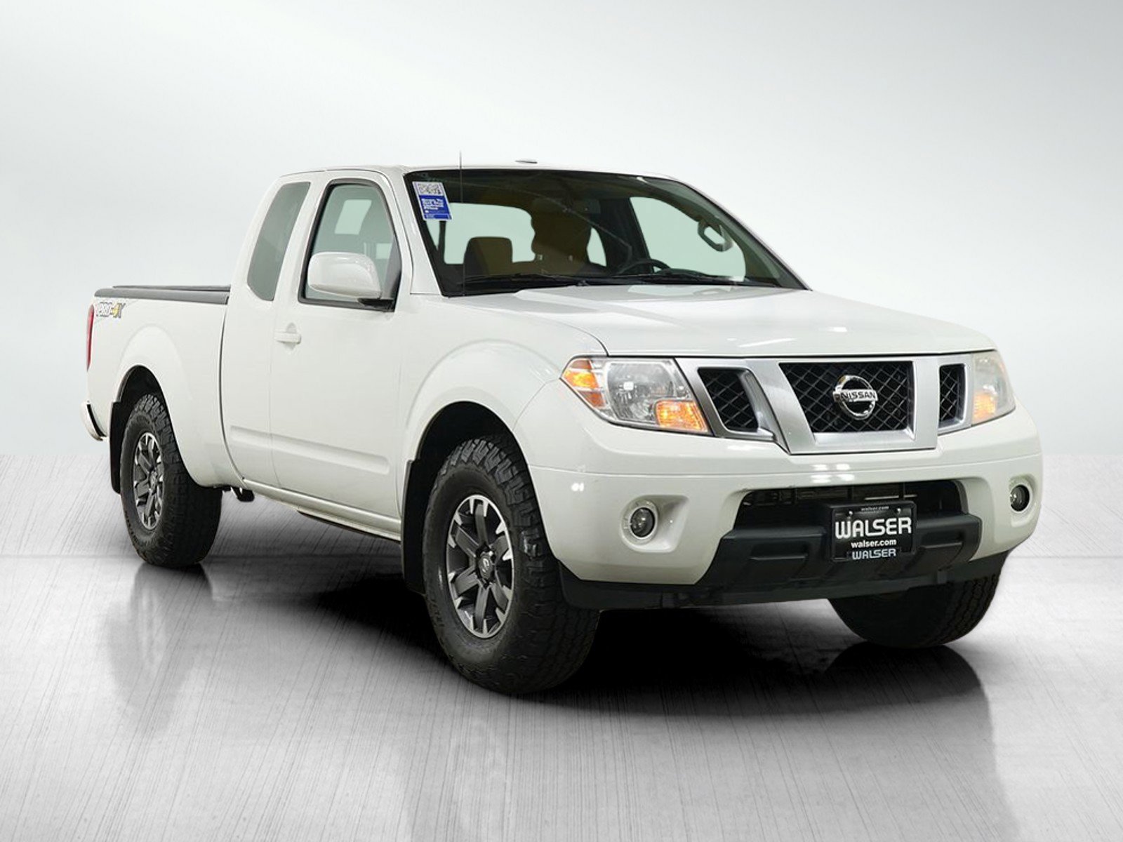 Used 2017 Nissan Frontier PRO-4X AWD/4WD image 7