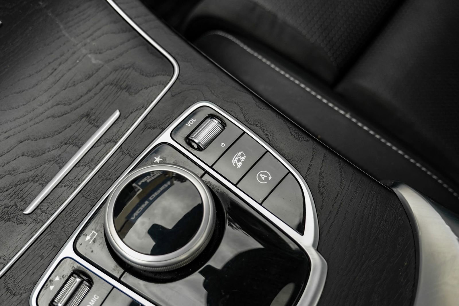 Used 2018 Mercedes-Benz C 63 AMG S image 27