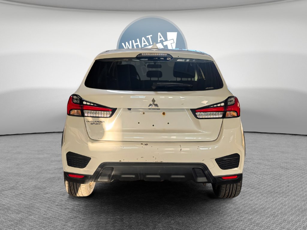 Used 2020 Mitsubishi Outlander Sport ES AWD/4WD image 5