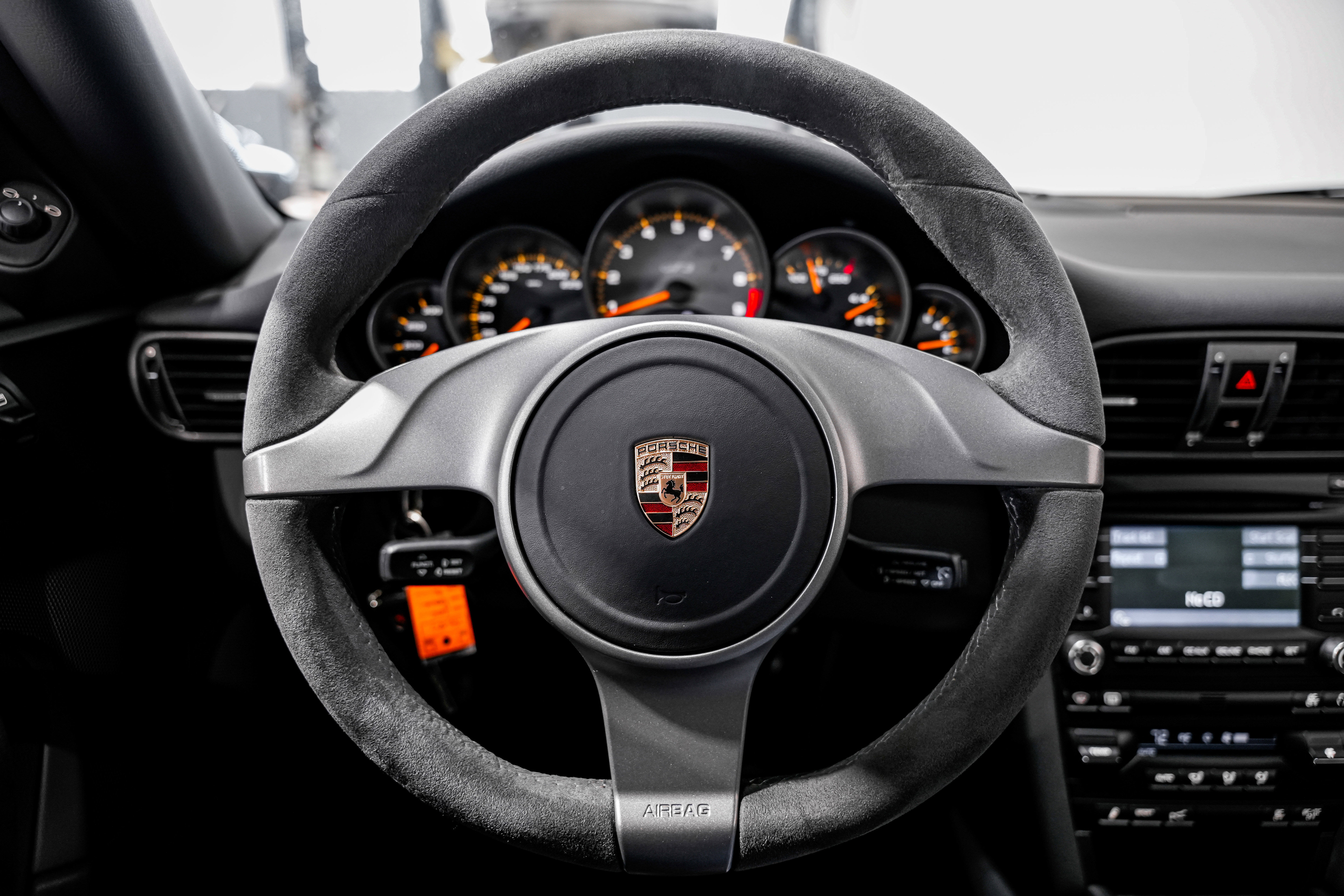 Used 2010 Porsche 911 GT3 image 11