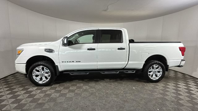 Used 2022 Nissan Titan SV w/ SV Convenience Package AWD/4WD image 5