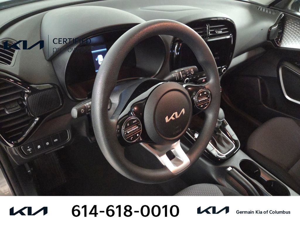 Certified 2023 Kia Soul S FWD image 18