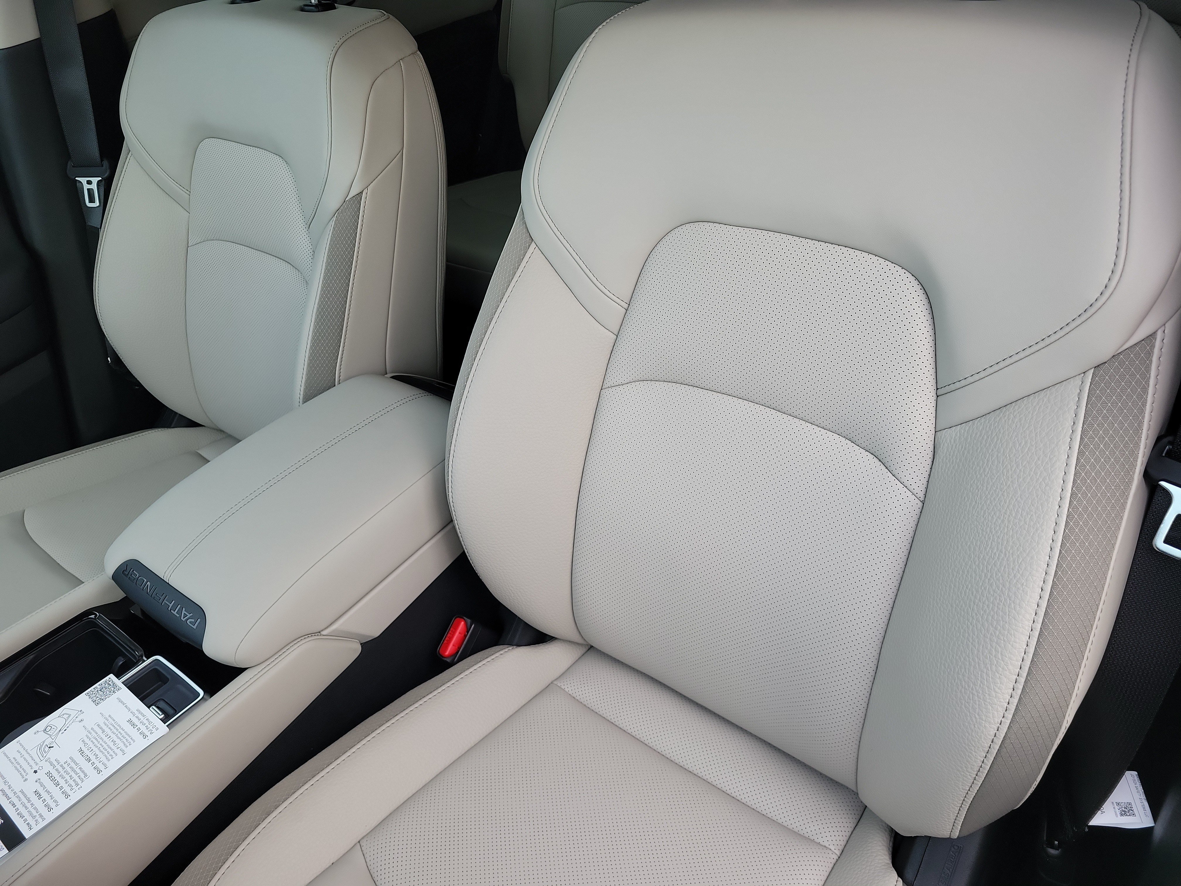 New 2026 Nissan Pathfinder SL FWD image 11
