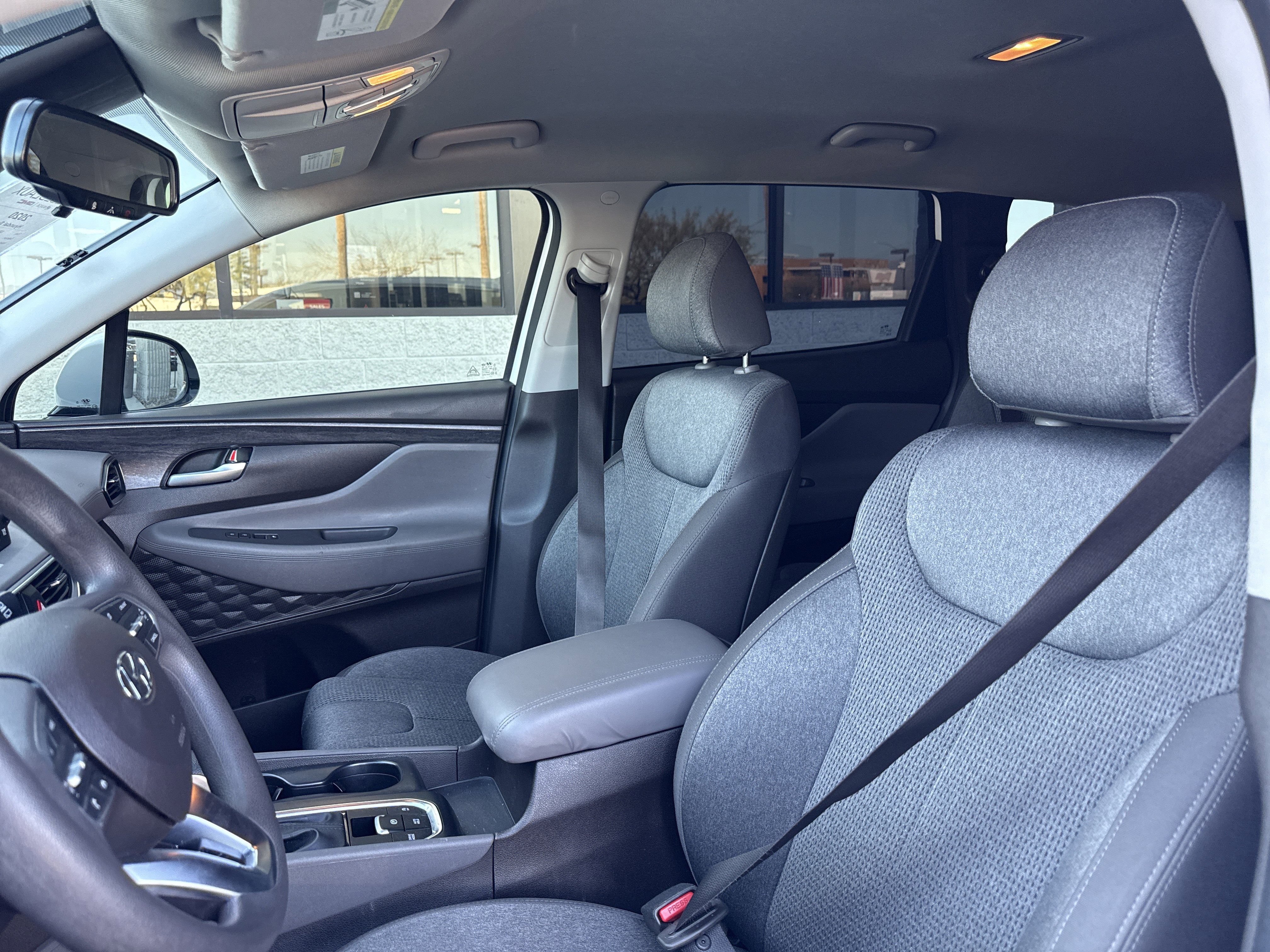 Used 2020 Hyundai Santa Fe SEL image 12