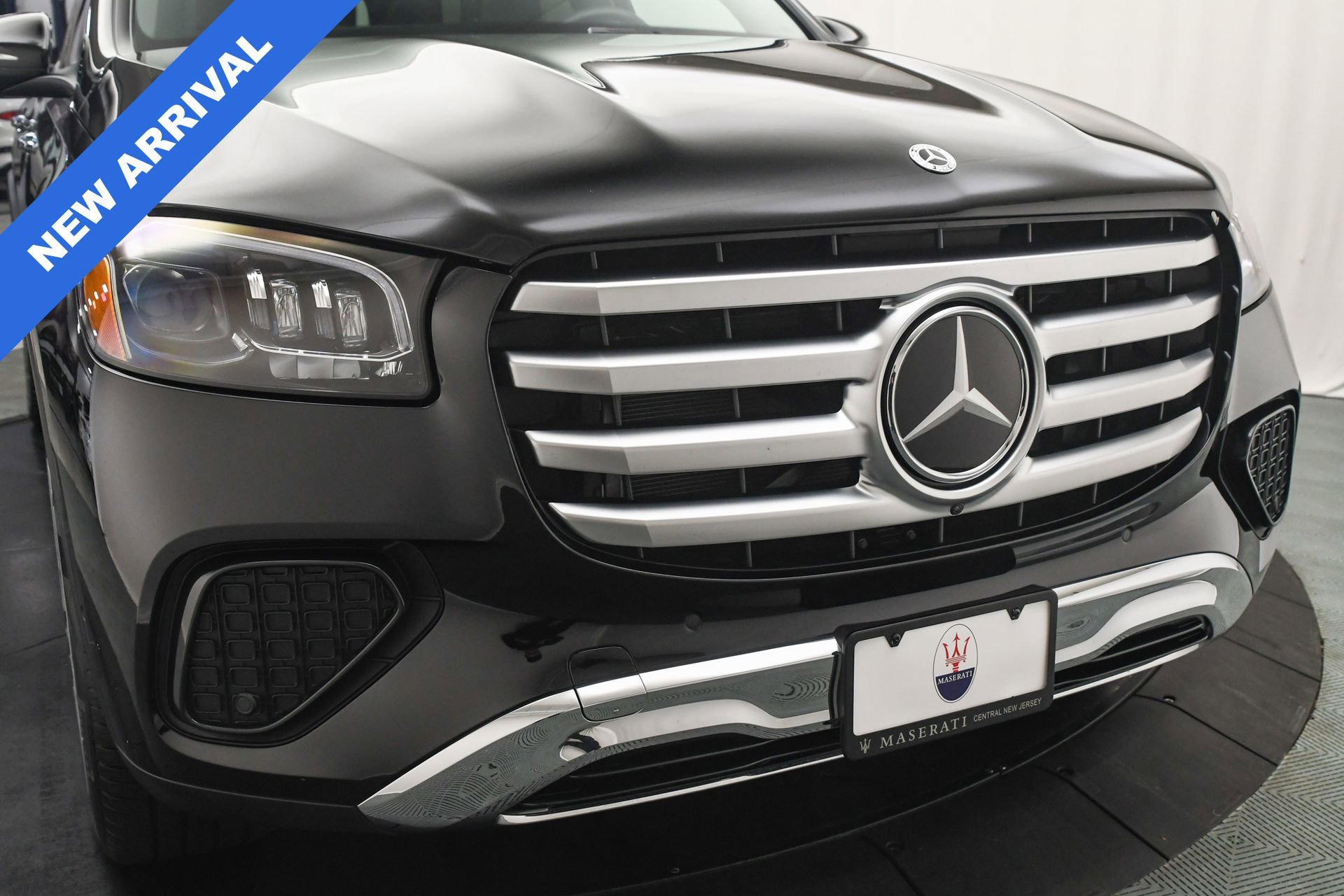 Used 2025 Mercedes-Benz GLS 450 4MATIC image 27