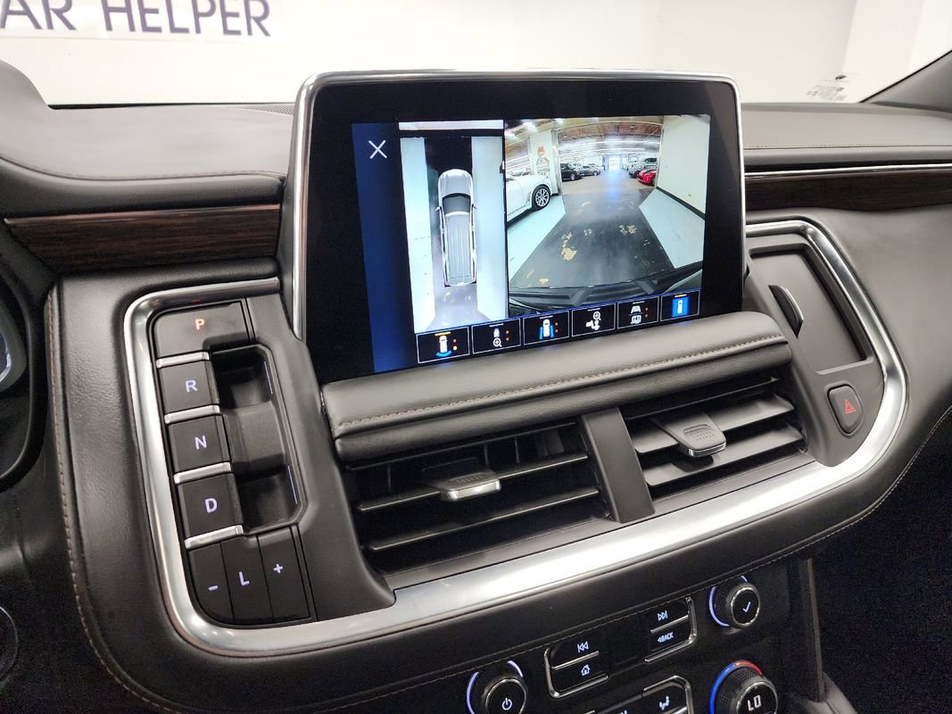 Used 2023 Chevrolet Suburban High Country image 34