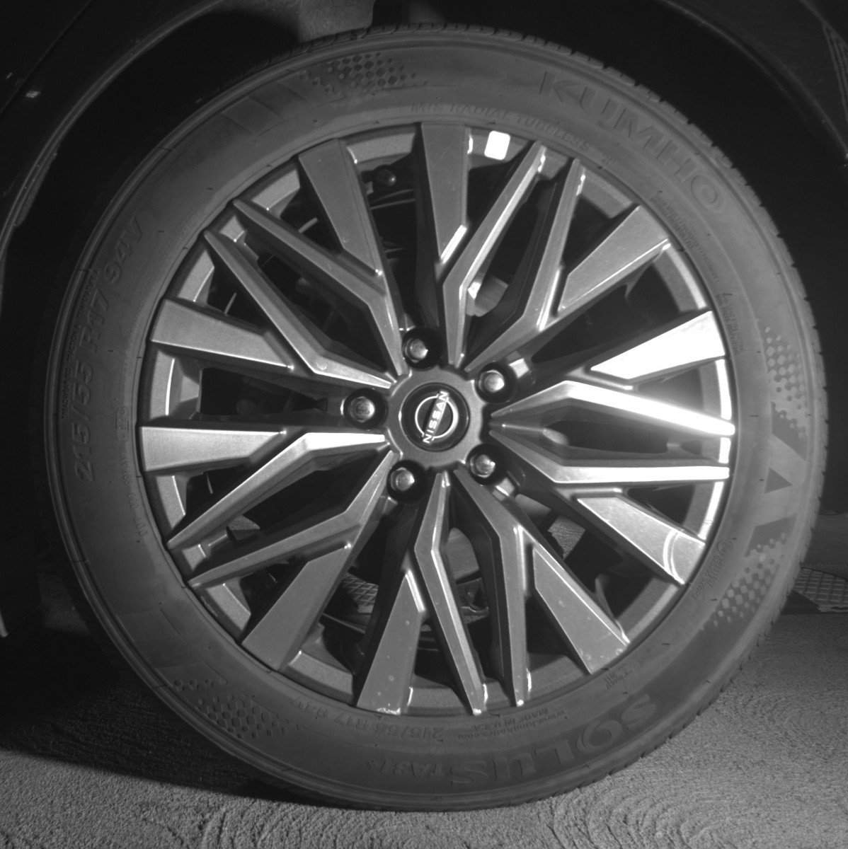 Used 2025 Nissan Altima 2.5 SV image 14