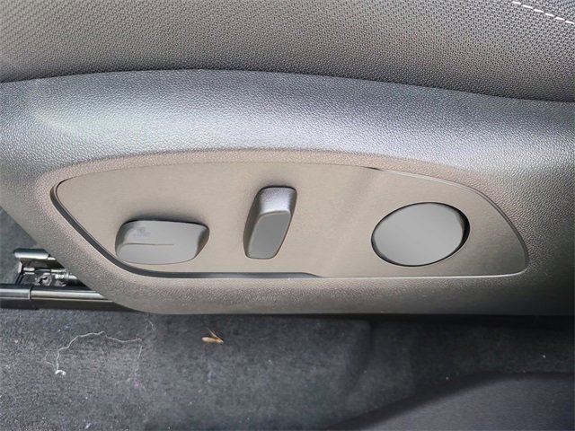 New 2026 Chevrolet Traverse LT w/ Midnight/Sport Edition image 25