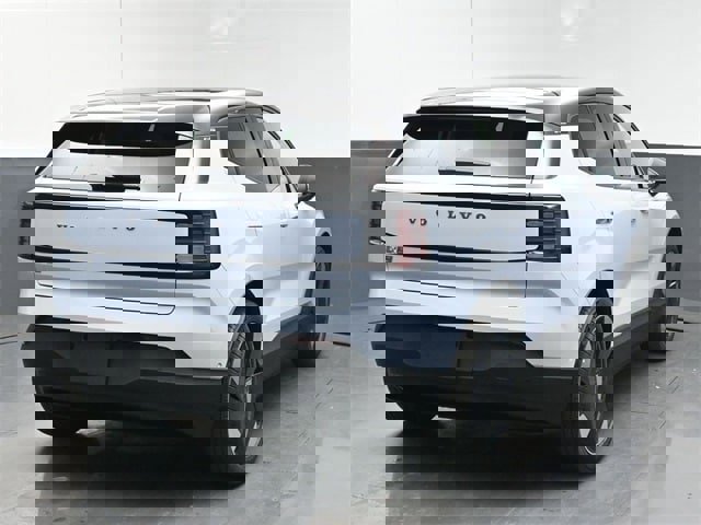 New 2025 Volvo EX30 Ultra w/ Climate Package image 7