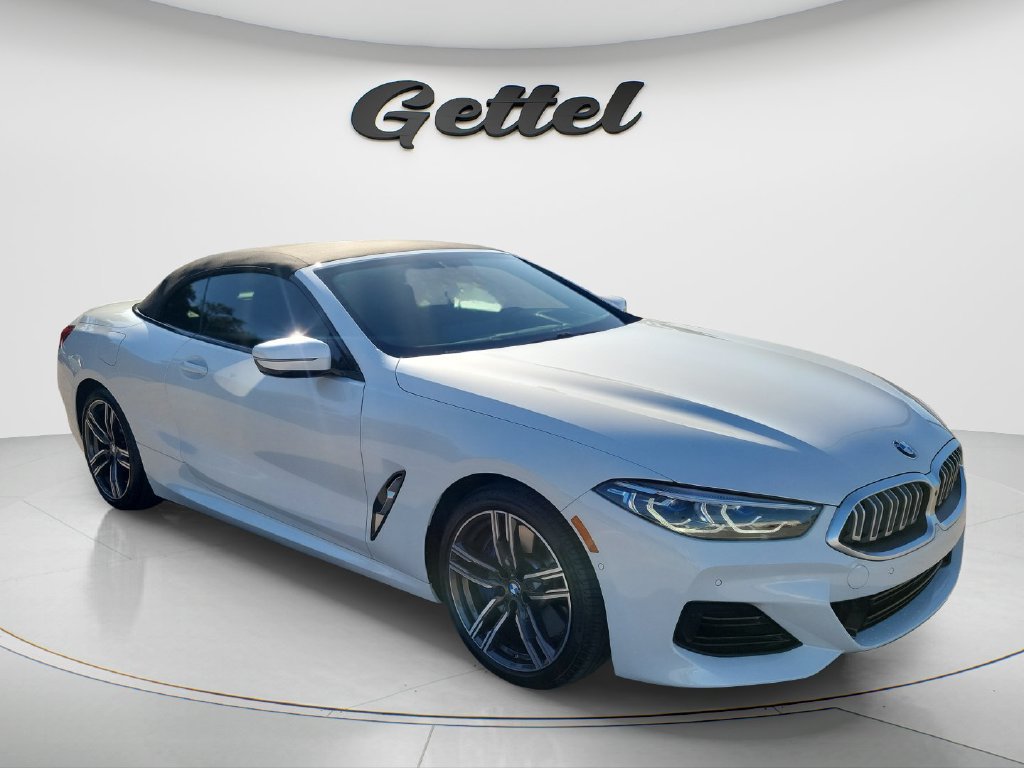 Used 2025 BMW 840i Convertible w/ Driving Assistance Package RWD image 3