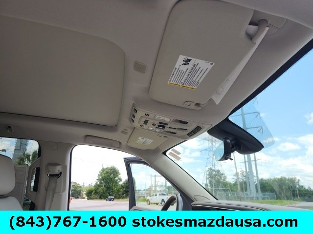 Used 2021 GMC Yukon Denali w/ Denali Premium Package image 36